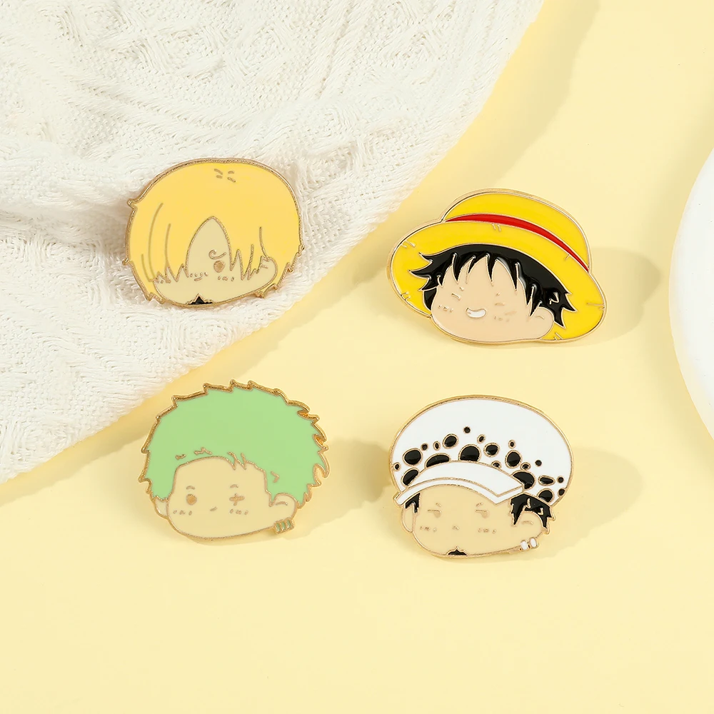 Набор из 4 брошей с персонажам – обзор и цена Cosplay Anime Zoro